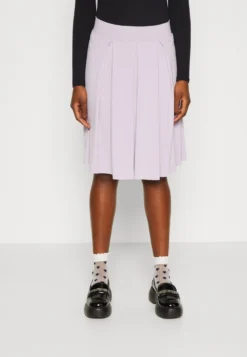 Wal G Summer Essentials Wendy Skater Skirt - Plooirok - Lavender Frost
