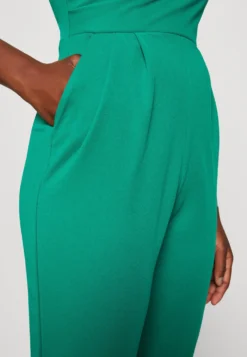 Wal G Toby V Neck - Jumpsuit - Leaf Green -Wal G Verkoopwinkel 904f751c86d4451c8622bef86cccb6f6 scaled