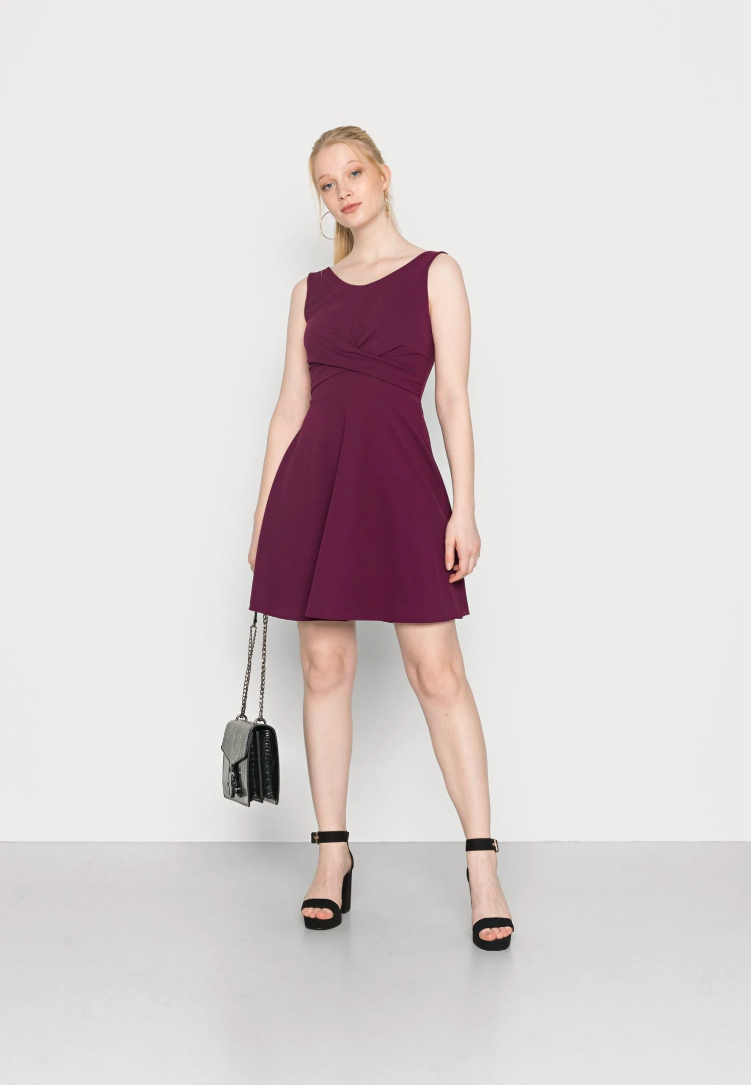 Wal G Jaqueline Skater Dress - Cocktailjurk - Plum 2 Wal G Jaqueline Skater Dress - Cocktailjurk - Plum - Afbeelding 2