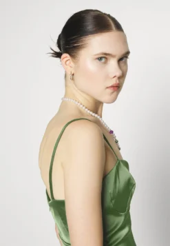 Wal G Dalia Cupped Midi - Jurk - Medow -Wal G Verkoopwinkel 9215265750514016ace206061f59ac23 scaled