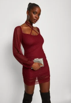 Wal G Raja Mini - Cocktailjurk - Wine 9 Wal G Raja Mini - Cocktailjurk - Wine -Wal G Verkoopwinkel 942b47975ee24cccb25cb89f5e0194d1 scaled