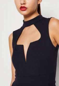 Wal G Langley Cupped - Jumpsuit - Navy Blue -Wal G Verkoopwinkel 9660b636317c45daa753a2a88a6a8e30 scaled