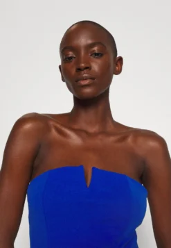 Mindy V Neck Maxi - Cocktailjurk - Electric Blue -Wal G Verkoopwinkel 9803772afa644ae3b15af78f34c4b700 scaled