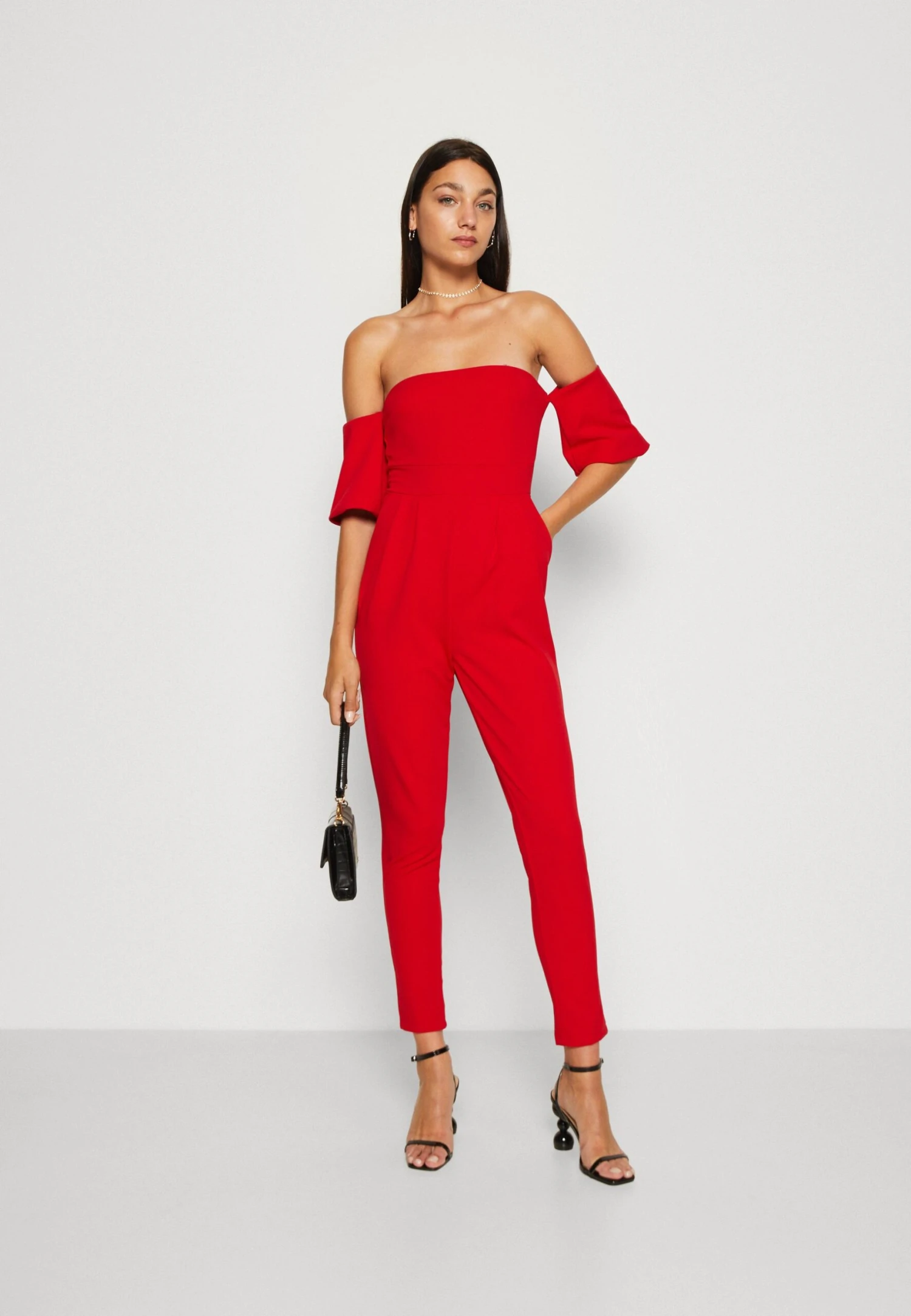Wal G Luette Off Shoulder - Jumpsuit - Red 2 Wal G Luette Off Shoulder - Jumpsuit - Red - Afbeelding 2