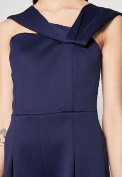 Wal G Delila Strap - Jumpsuit - Navy Blue -Wal G Verkoopwinkel 9cec0f4a05d74eaf8377a69cf6af0f1f scaled