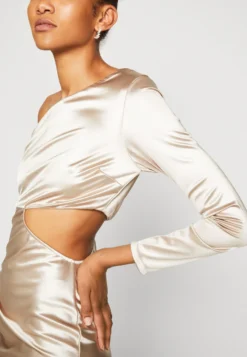 Wal G Jack Halter Neck Midi - Jerseyjurk - Summer Colour -Wal G Verkoopwinkel 9f83f89d5740417fb8f182a9071c3ded scaled