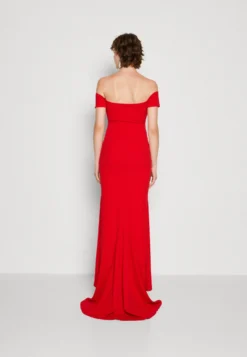 Wal G Rish Off Shoulder Maxi - Jerseyjurk - Red 8 Wal G Rish Off Shoulder Maxi - Jerseyjurk - Red -Wal G Verkoopwinkel a9cd99aa7afe45f999b6e5775f91bf31 scaled