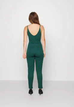 Billy Strap - Jumpsuit - Forest Green -Wal G Verkoopwinkel ad420b92fdcf48b3bffeb676d22017fd scaled