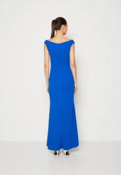 Wal G Andrew Off Shoulder Maxi Dress - Galajurk - Electric Blue -Wal G Verkoopwinkel b00c0e1e4a2345419ba66a092aec1448 scaled