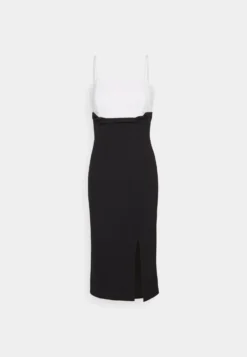 Janya - Jurk - Black/White 12 Janya - Jurk - Black/White -Wal G Verkoopwinkel b82940650f024985a9faed43d2990a73 scaled