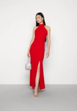 Wal G Halter Neck Maxi Dress - Galajurk - Red -Wal G Verkoopwinkel bd0d5270211949e18adc9d486318ff07 scaled