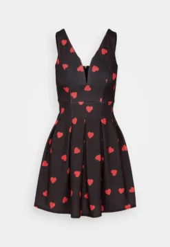 Wal G Valentines Elle Heart Skater - Jerseyjurk - Black/Red -Wal G Verkoopwinkel c7a8e1e1edf24ceeaef86b512ec60e18 scaled