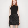 Wal G Holiday Alex Wrap Skirt Mini - Cocktailjurk - Black