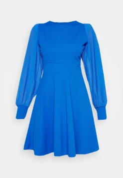 Wal G Kat Sleeve Dress - Jurk - Electric Blue 10 Wal G Kat Sleeve Dress - Jurk - Electric Blue -Wal G Verkoopwinkel d05f0ceb91bd4781885e15ff51b3b3a0 scaled
