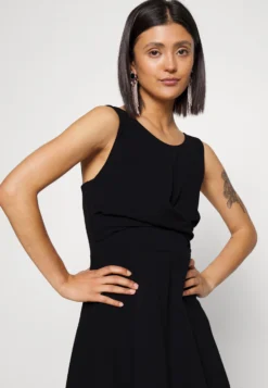 Wal G Jaqueline Skater Dress - Cocktailjurk - Black 9 Wal G Jaqueline Skater Dress - Cocktailjurk - Black -Wal G Verkoopwinkel d29d0c82835c49b0b9ed484ab68e0b8d scaled