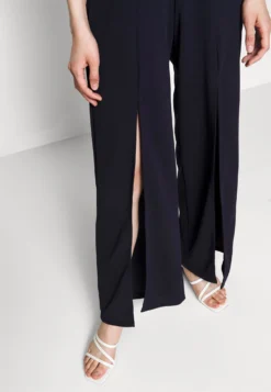 Alfo Cross Neck - Jumpsuit - Navy Blue -Wal G Verkoopwinkel d52939c2631e4b839ff328dbea0470fb scaled