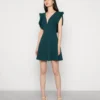 Wal G Lucia V Neck Frill Sleeve Skater Dress - Cocktailjurk - Forest Green