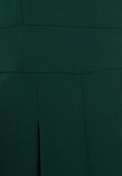 Siri Plunge - Jumpsuit - Forest Green -Wal G Verkoopwinkel e94f9f0a13ab435c97c846af2dbecd40 scaled