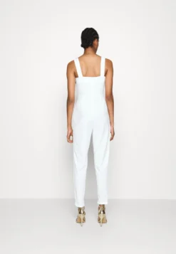 Contrast Plunge - Jumpsuit - White 8 Contrast Plunge - Jumpsuit - White -Wal G Verkoopwinkel e9d4a2b154334f50866715ae6c95a83e scaled