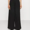 Velisha Wide Leg Trouser - Broek - Black