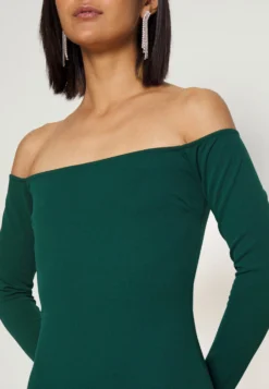 Wal G Michelle Off Shoulder Midi - Jerseyjurk - Emerald Green 11 Wal G Michelle Off Shoulder Midi - Jerseyjurk - Emerald Green -Wal G Verkoopwinkel f4b28ccf16cd46fea9b3343b3d22ed46 scaled