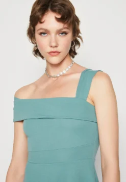 Wal G Noelle Off The Shoulder Skater - Jerseyjurk - Sage Green 9 Wal G Noelle Off The Shoulder Skater - Jerseyjurk - Sage Green -Wal G Verkoopwinkel f52f843e771647199c0be900043eac3e scaled