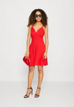 Wal G Jina Skater Dress - Jerseyjurk - Red -Wal G Verkoopwinkel f53d86bf05144540aca111dd202fbf66 scaled