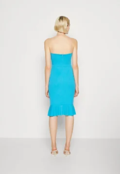 Wal G Chrissy Ruffle Midi - Jerseyjurk - Mediterranean Blue -Wal G Verkoopwinkel f7ead9e923a942acae77e207d12a8c23 scaled